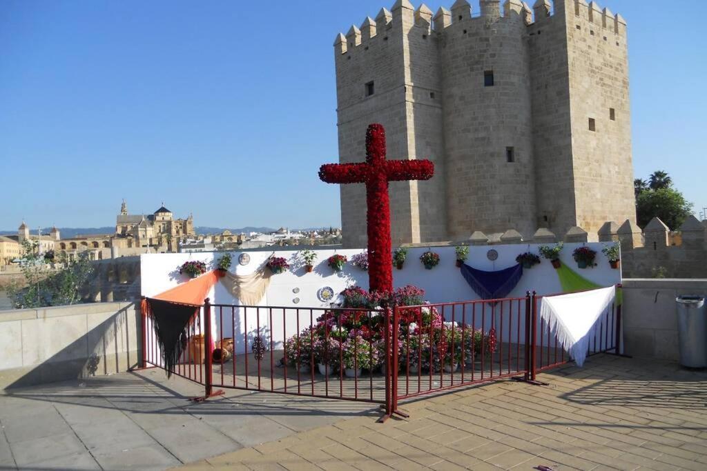Apartamento Al-Zhara, Junto Puente Romano Apartment Cordoba Exterior photo